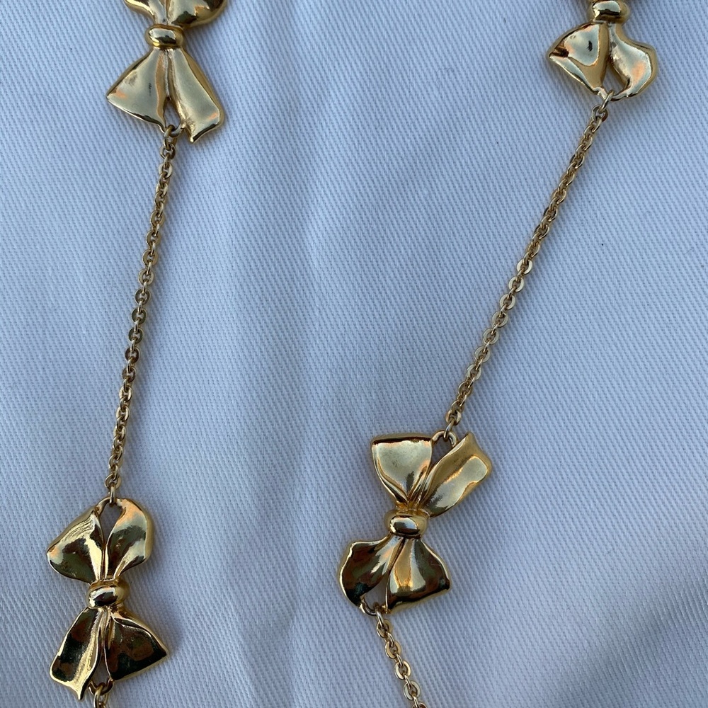 Set of Three Costume Jewelry Necklaces - Picture 6 of 12